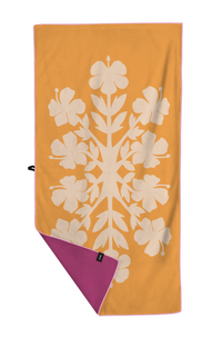 Hibiscus Hawaiian Quilt Anywhere Towel