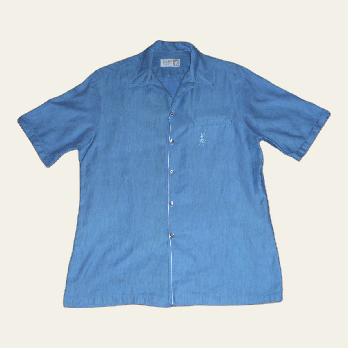Vintage Men's Aloha shirt by Iolani.  Cotton blend, Size: Mens Medium