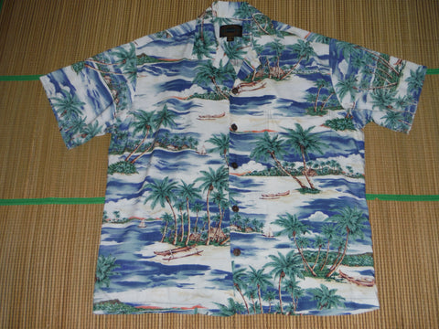 Men's Aloha shirt by Hawaiian Reserve Collection.  100% Rayon, Size: Mens Small