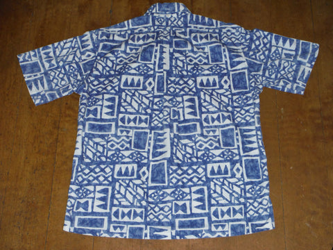 Men's Pullover style Aloha shirt by Reyn Spooner.  100% Cotton, Size: Mens Large