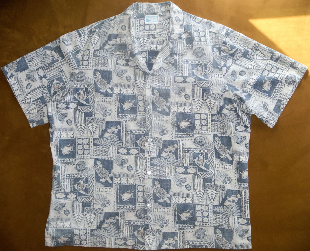 Vintage Mens Hawaiian shirt by Pride of Hawaii.  Light Cotton blend, Size: Mens XL